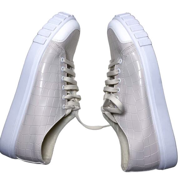 ASOS Design Italian Dismiss Lace Up Lug Trim Chunky Sneakers Glossy Beige Tan 7 - Picture 3 of 6